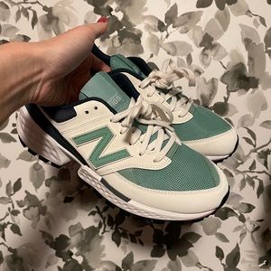 FIG NB - Never worn -Size 9.5